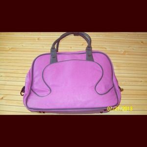 Lululemon athetica gym truffle large bag .