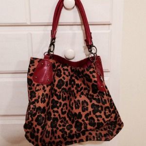 🚫ON HOLD🚫Leopard print purse