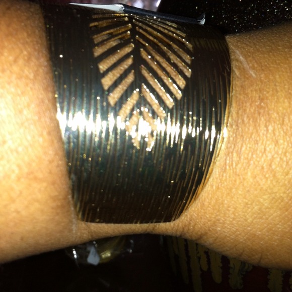 Gold cuff - Picture 4 of 4