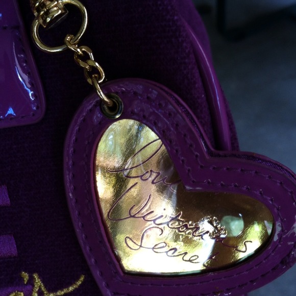 VS handbag 👜💋 - Picture 2 of 2