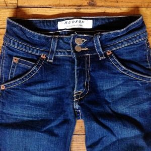 Hudson Signature Bootcut Jeans Sz 26