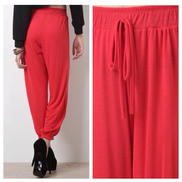 SOLD, SALE Super Flattering Red Knit Jogger Pants - Picture 3 of 3