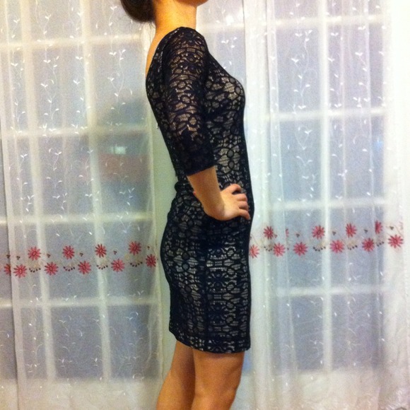 Black Guess dress - Picture 2 of 4