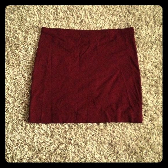 H&M Maroon Skirt