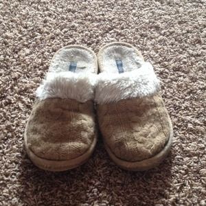 Comfy tan slip in shoes