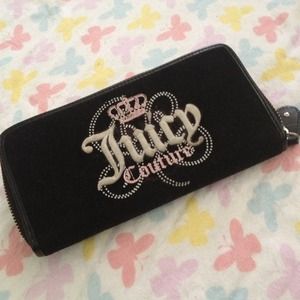 Juicy Couture Wallet Re:Posh