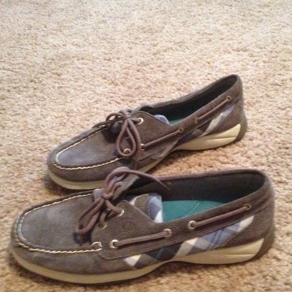 Sperry top-siders