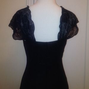 Emporio Armani Dresses - π11/16 HPπ Emporio Armani Lace Emporio Armani Dresses - π11/16 HPπ Emporio Armani Lace