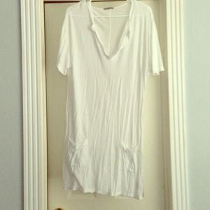 Sold local-*James Perse oversized white tee/tunic