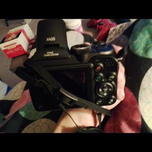 GE digital camera&charger ports @zombettierose