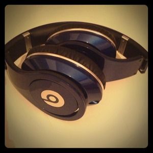 Beats by dre. ***SOLD***
