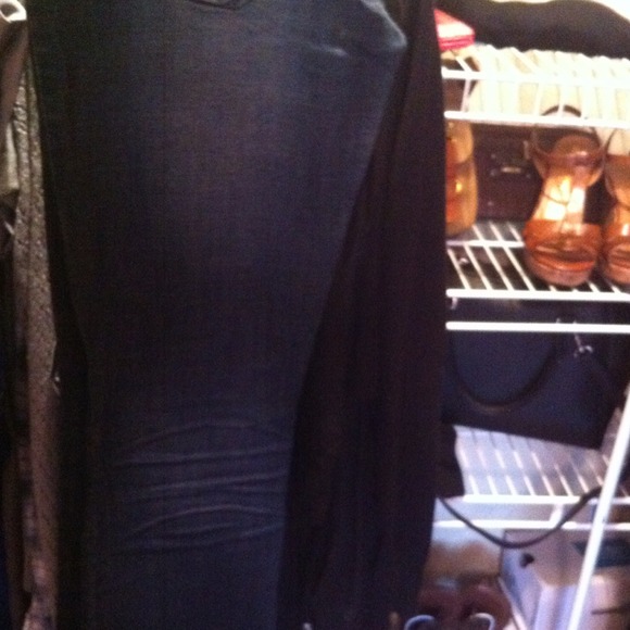 Jeans - Picture 2 of 3