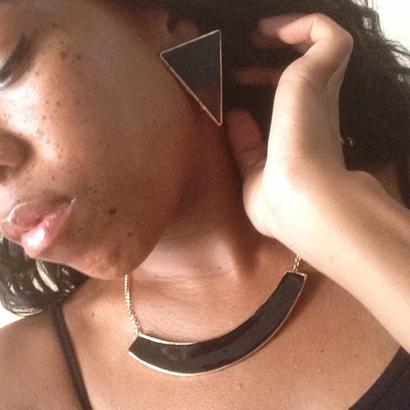 Bib Necklace