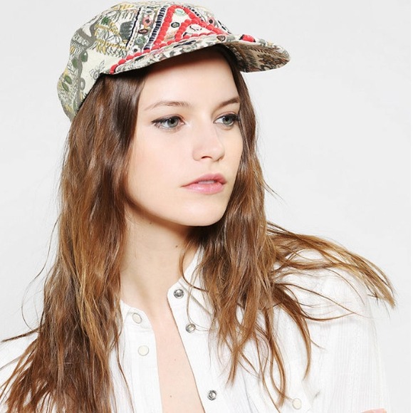 Urban outfitters Ecote Hat