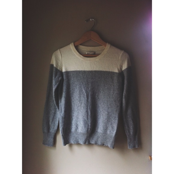 SOLD. color block sweater.