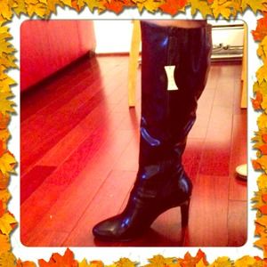 NWT Knee Length Black Boots