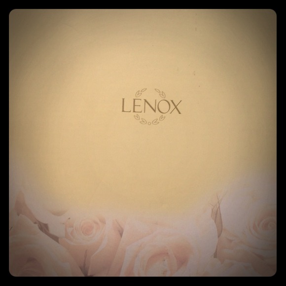 Lenox True Love Flutes, Set of 2 NWTO