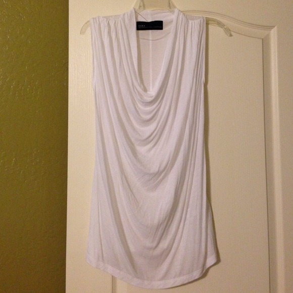 2 Zara tops bundled M