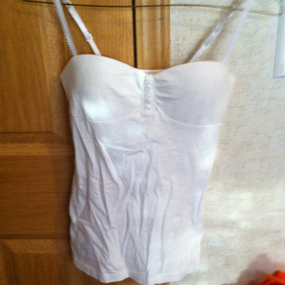 White tank