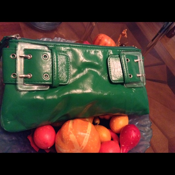 GREEN WALLET♥️♥️♥️SOLD♥️♥️ - Picture 3 of 4