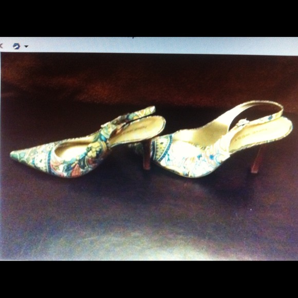 Nine West Pumps