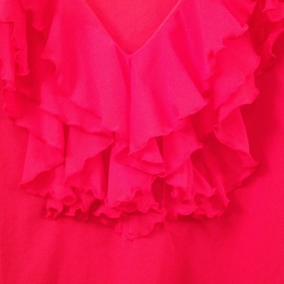 ❌sold in bundle❌ruffle short sleeve top - Picture 2 of 2