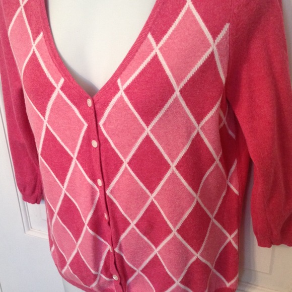 🚫SOLD🚫 Talbots pink cardigan - Picture 3 of 3