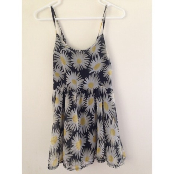 Brandy melville sun flower dress