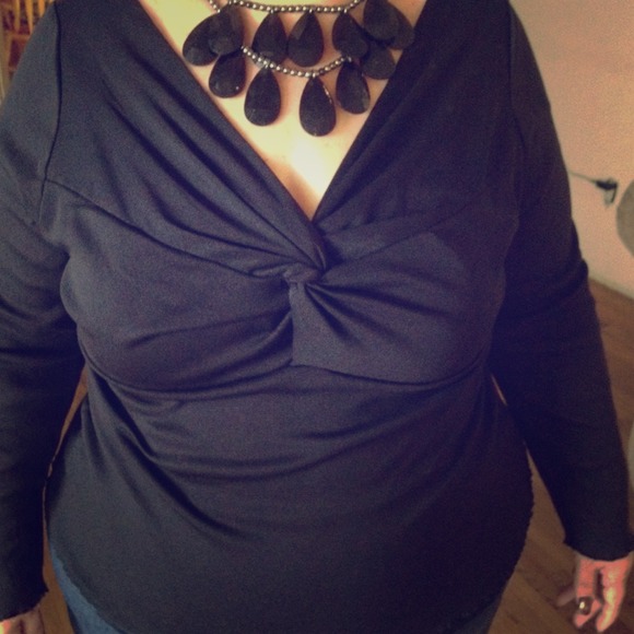 Black V cut long sleeve blouse