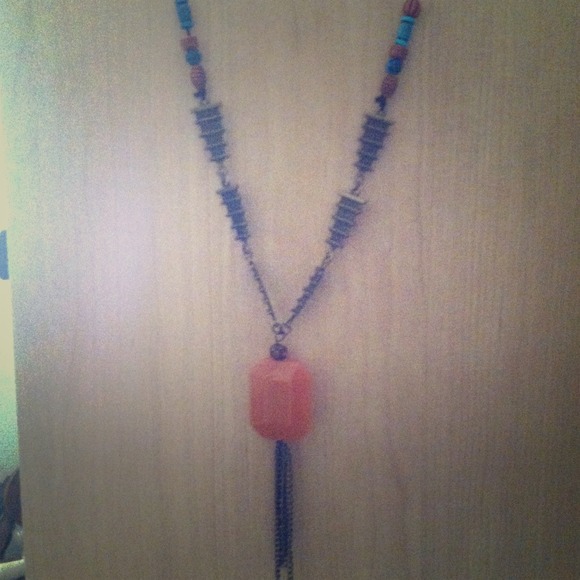 Fashion necklace.