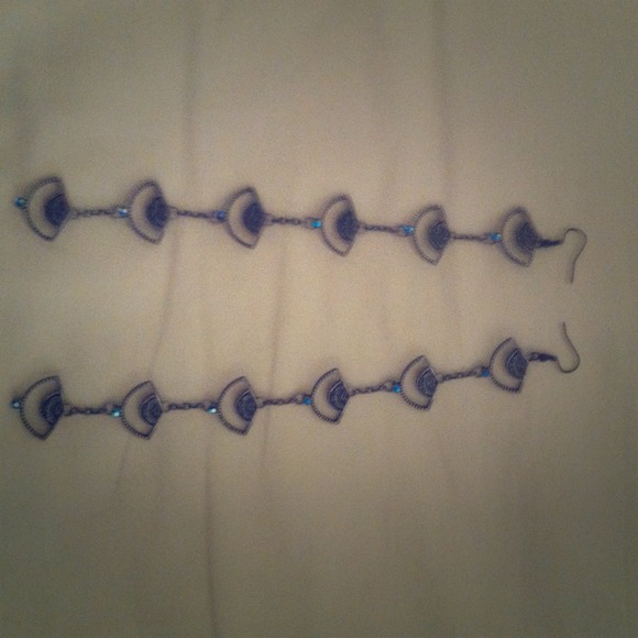 Dangle earrings