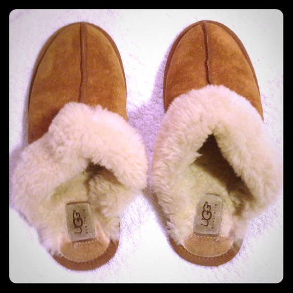 SOLD ON EBAY UGG Slippers