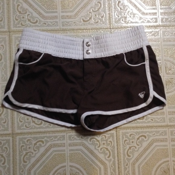💥traded💥Brown Roxy swim shorts