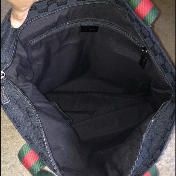 🌟Reduce🌟Authentic Gucci Black Monogram Tote - Picture 3 of 4