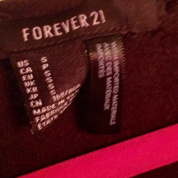 Brown cross shirt - Picture 3 of 3