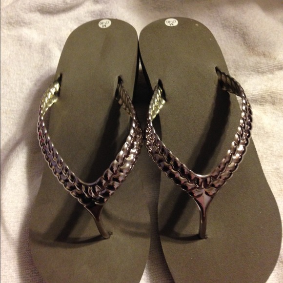 Flip flops