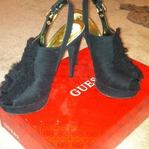 Guess high heel shoes