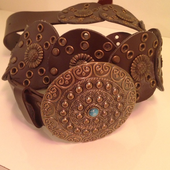 🎉HOST PICK🎉Brown Grecian belt - Picture 1 of 3