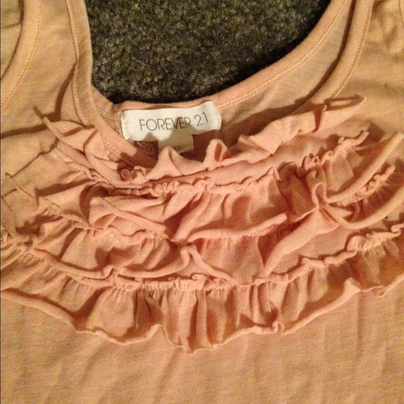 Forever 21 Ruffled tank - Picture 2 of 2