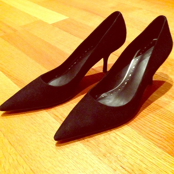 BCBG Shoes - BCBG pointy black suede shoes, size 10❤️