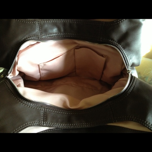 Mocha Brown Soft Leather Coach Purse - Picture 3 of 3