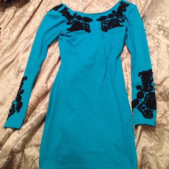 Body con- vintage styled dress