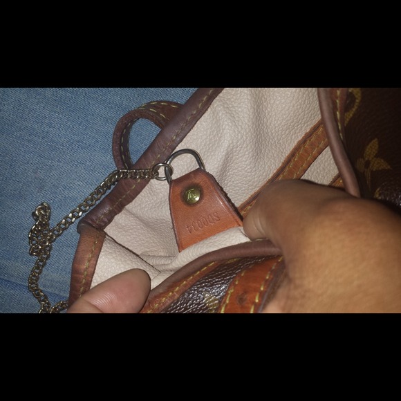 Louis Vuitton Bucket bag - Picture 4 of 4