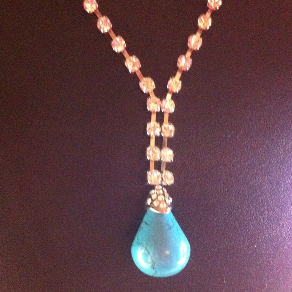 387 Genuine Howlite and Austrian Crystal set - Picture 3 of 4