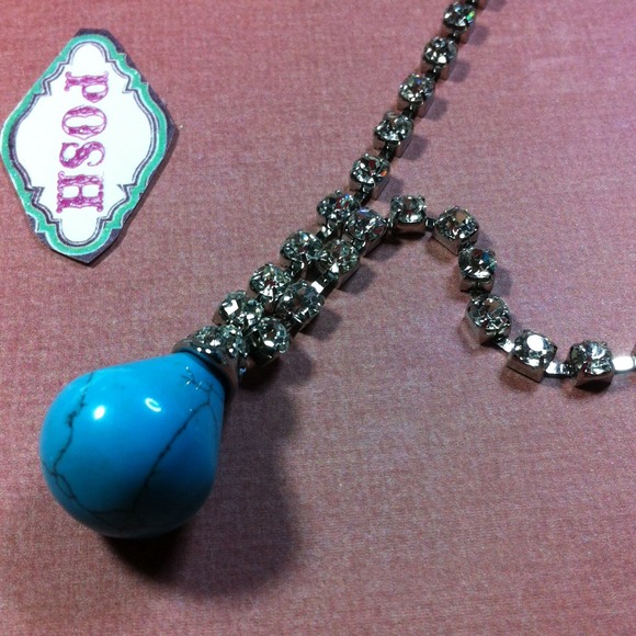 387 Genuine Howlite and Austrian Crystal set - Picture 4 of 4