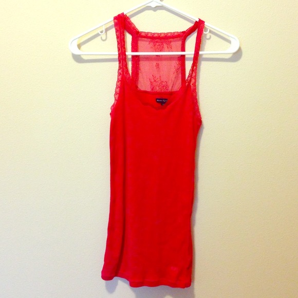 🚫TRADED🚫 AE Hot pink racerback tank