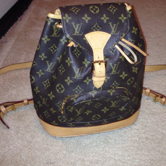 ⛔️SOLD🚫Louis Vuitton vintage backpack