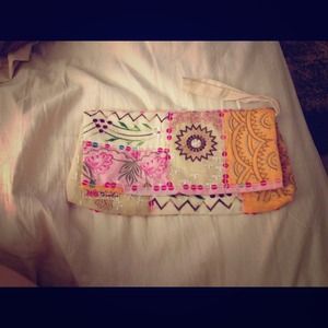 Embroidered Roxy Clutch!
