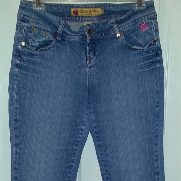 🍎Apple Bottom Jeans🍎