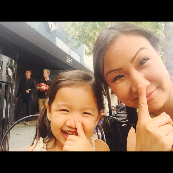 Meet The Posher - Picture 3 of 5